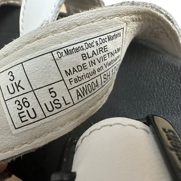 Dr. Martens Platform Sandals Blaire Hydro White Strappy Buckle Women’s Size 5 - Picture 5 of 8